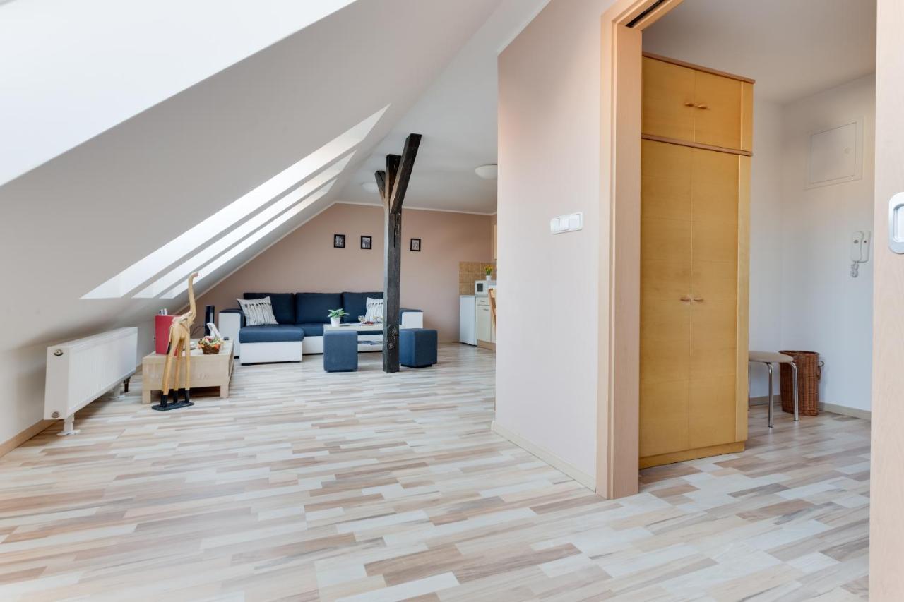Jane's Attic Apartmán Praha